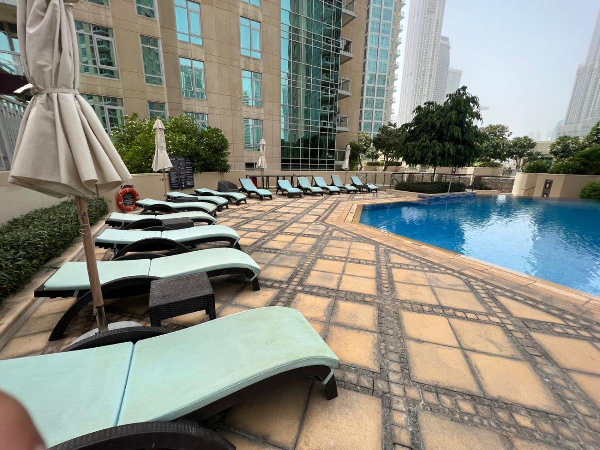First Class 2Br With Full Burj Khalifa And Fountain View دبي المظهر الخارجي الصورة